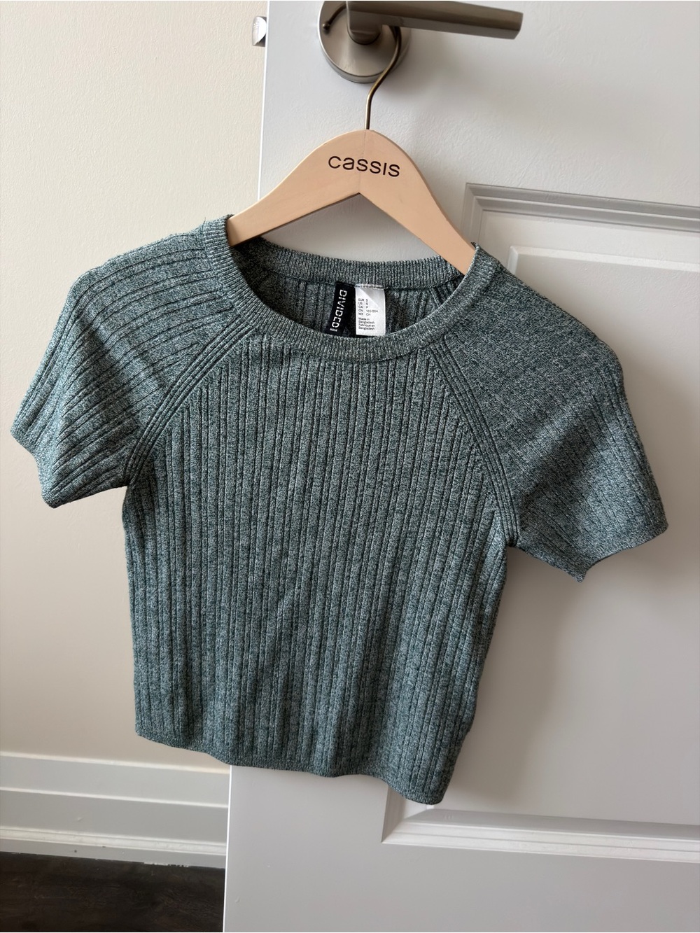 Divided by H&M Ribbed Short Sleeve Sweater